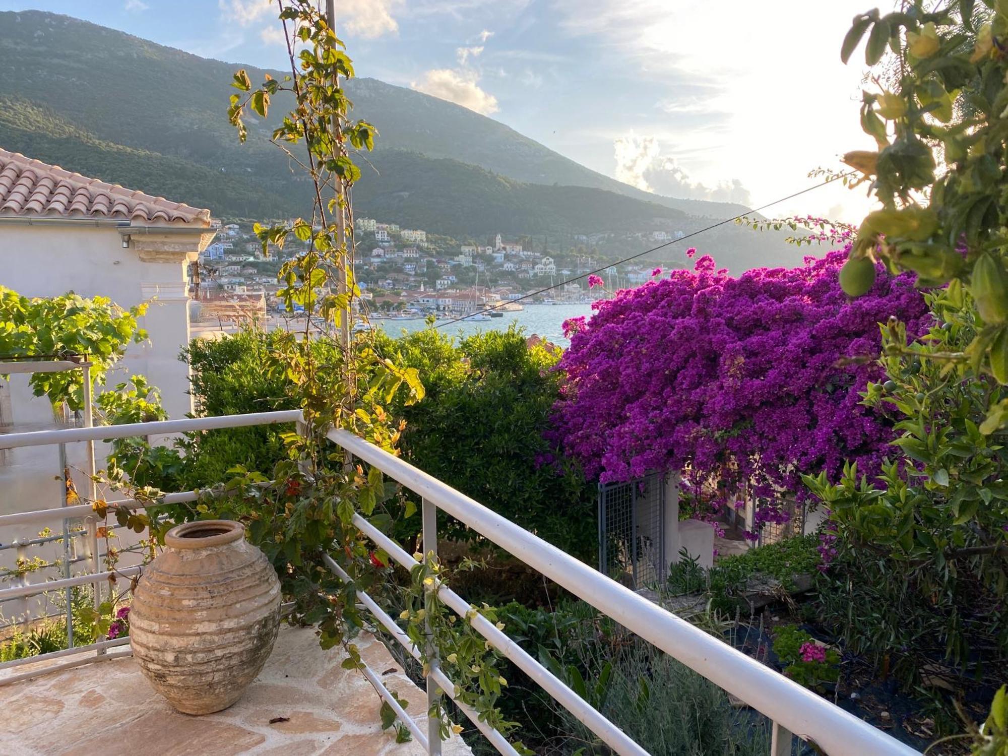 Antiklea Villa Vathy  Bagian luar foto